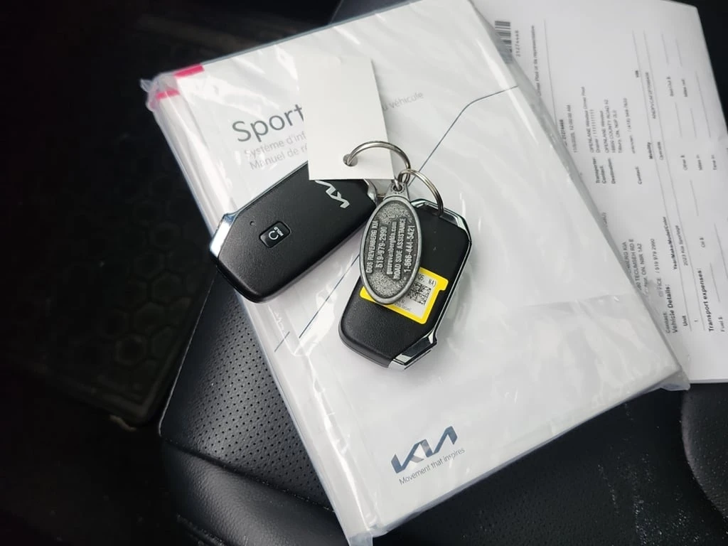 Kia Sportage * EX 4D UTILITY AWD * CARFAX *  - изображение 8