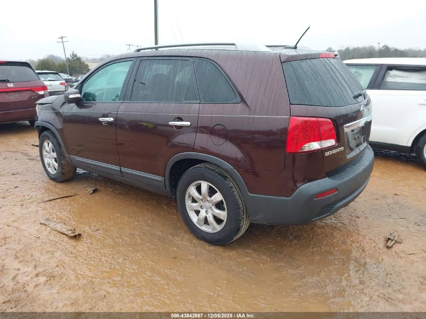 Kia Sorento 2.4L I-4 DI, DOHC, VVT, 191HP Front Wheel Drive - изображение 10