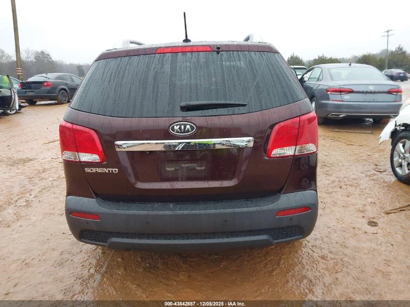 Kia Sorento 2.4L I-4 DI, DOHC, VVT, 191HP Front Wheel Drive - изображение 8