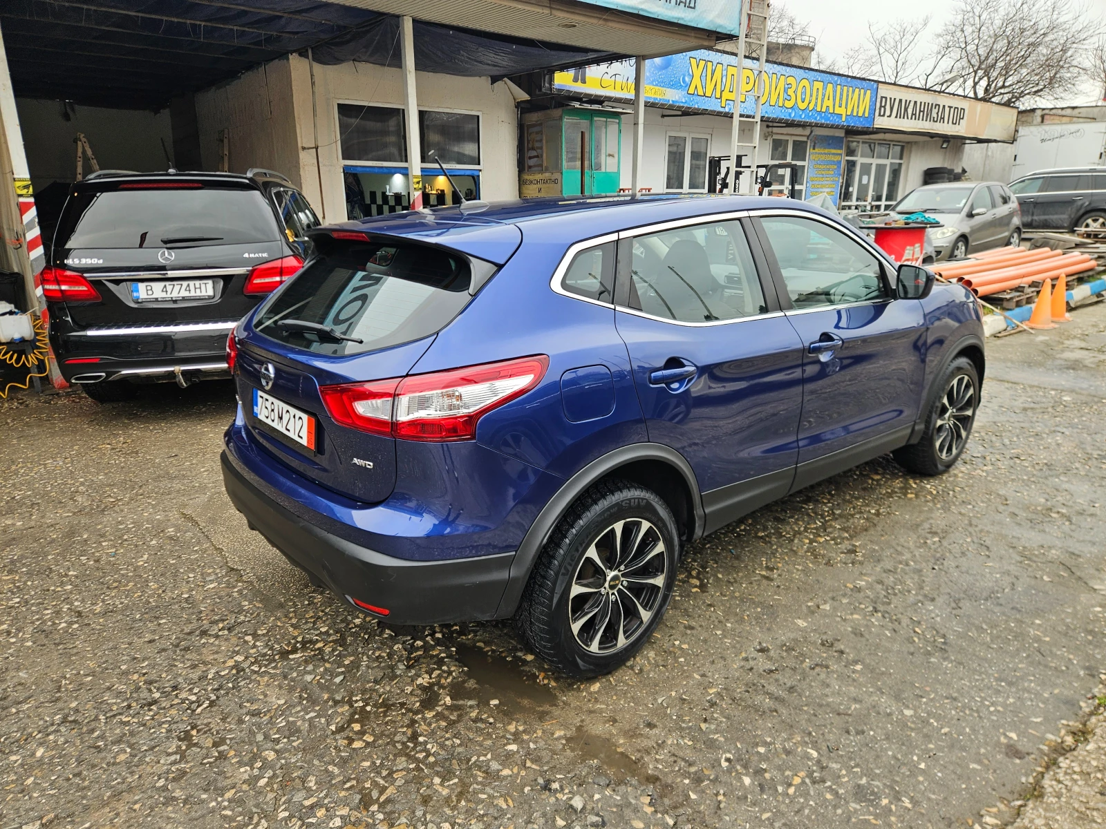 Nissan Qashqai 2.0 4x4 - изображение 4