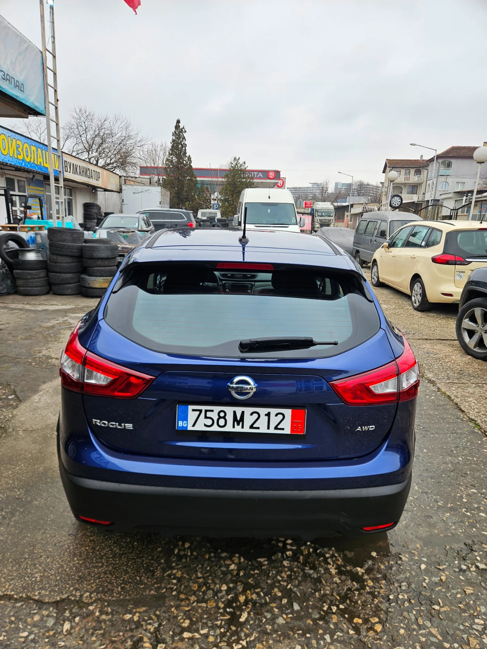 Nissan Qashqai 2.0 4x4 - изображение 6