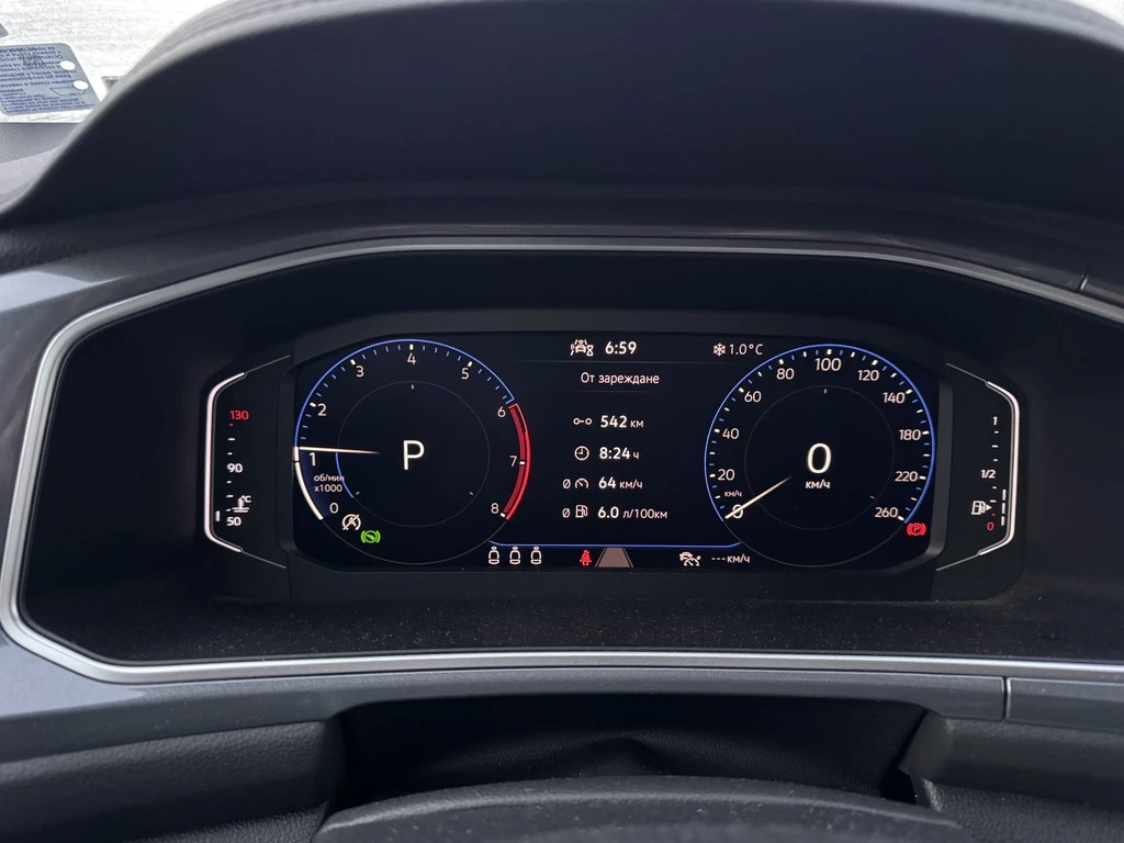 VW T-Roc Style 1.5 TSI DSG Гаранция до 2028 г., снимка 11 - Автомобили и джипове - 53713641