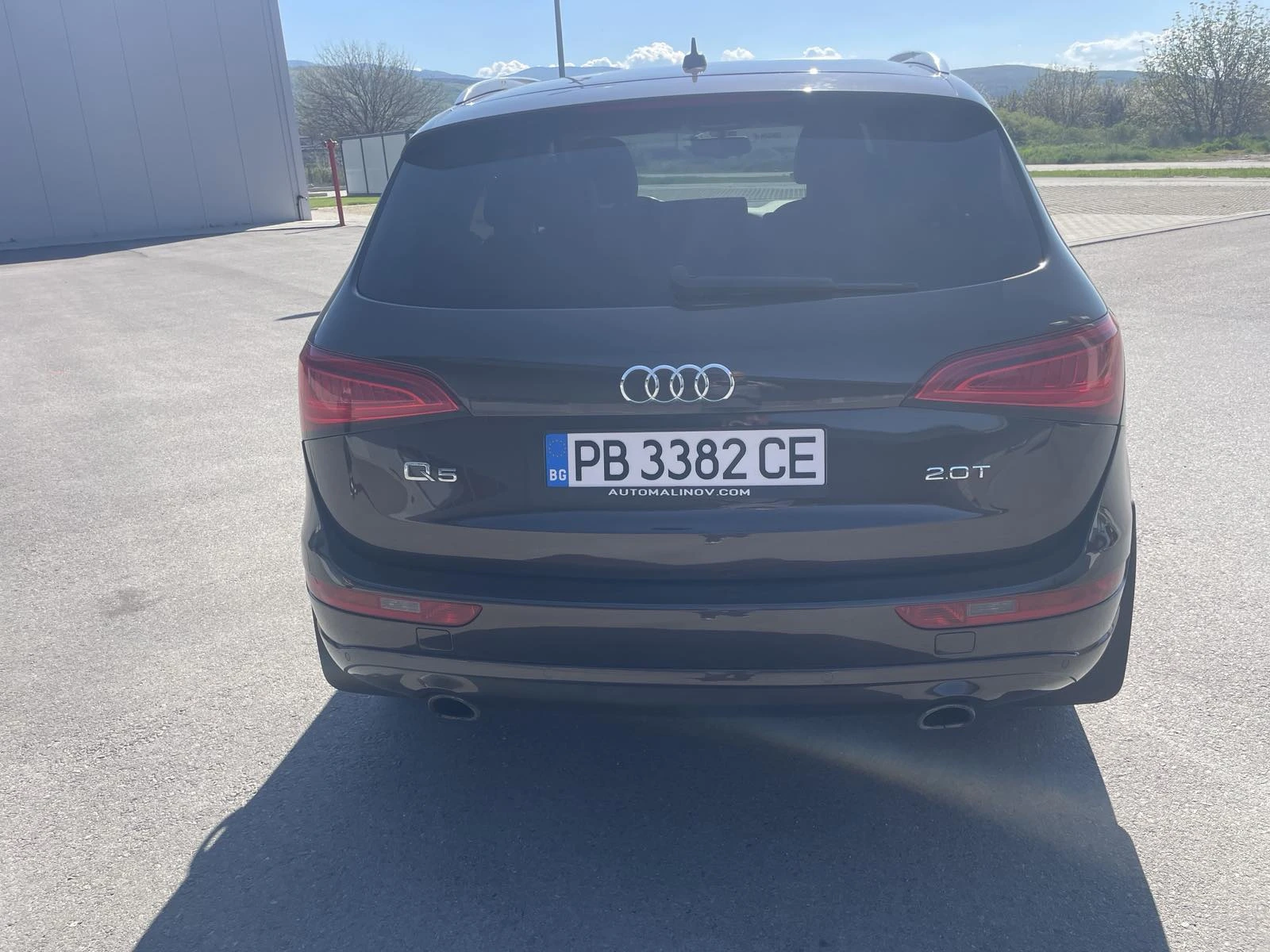 Audi Q5 2.0T quattro, снимка 4 - Автомобили и джипове - 54401759