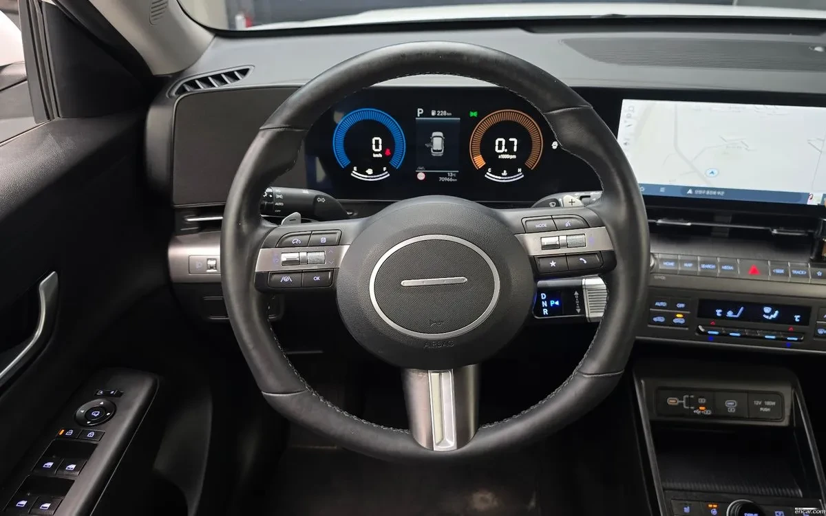 Hyundai Kona 1.6 T-GDi - 2WD, снимка 7 - Автомобили и джипове - 55741471