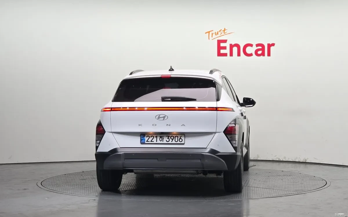 Hyundai Kona 1.6 T-GDi - 2WD, снимка 4 - Автомобили и джипове - 55741471