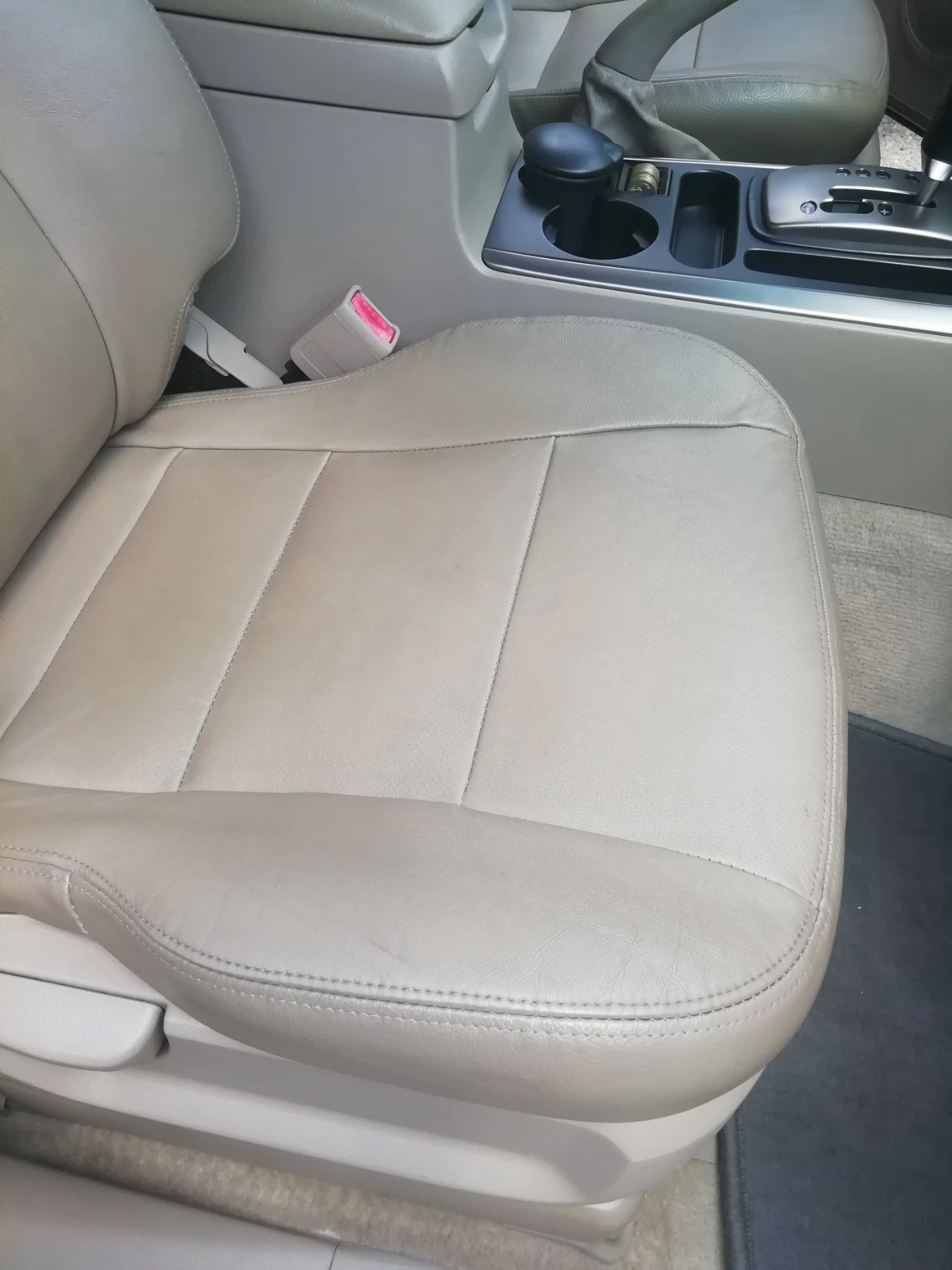 Kia Sorento 3.5i LPG, снимка 11 - Автомобили и джипове - 56348874