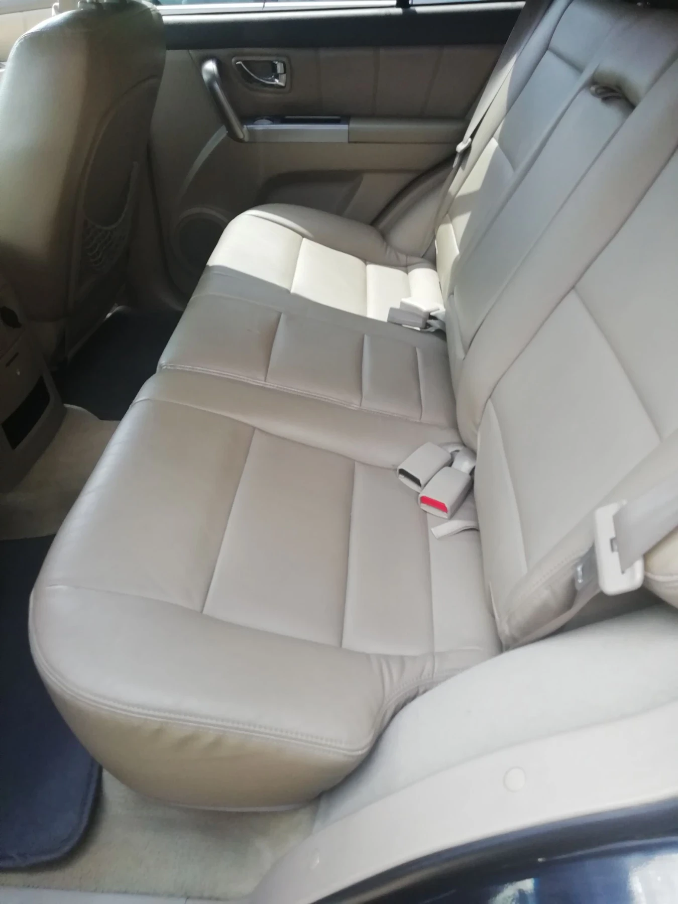 Kia Sorento 3.5i LPG, снимка 6 - Автомобили и джипове - 56348874