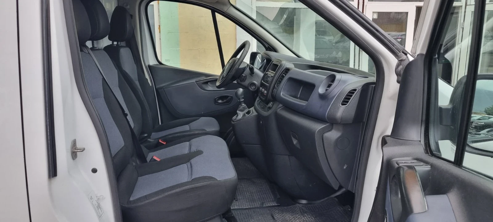 Opel Vivaro 1.6 CDTI KLIMA ITALY - изображение 10