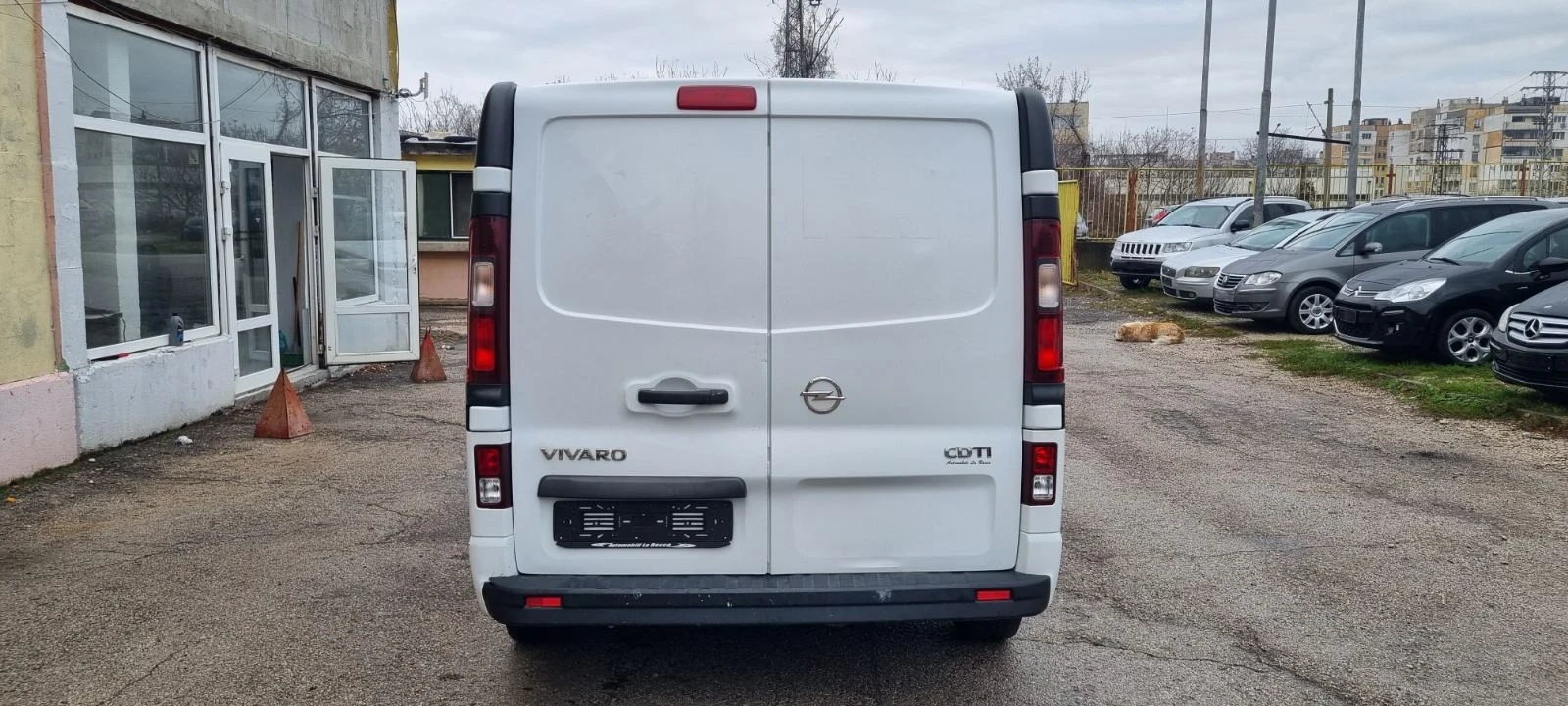 Opel Vivaro 1.6 CDTI KLIMA ITALY - изображение 6