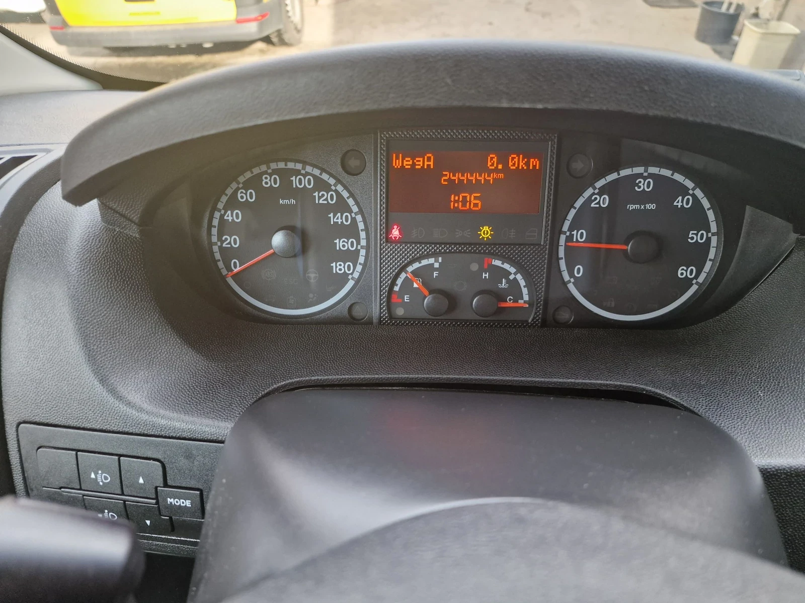 Peugeot Boxer 2.2 HDI EURO 5, снимка 6 - Бусове и автобуси - 53988714