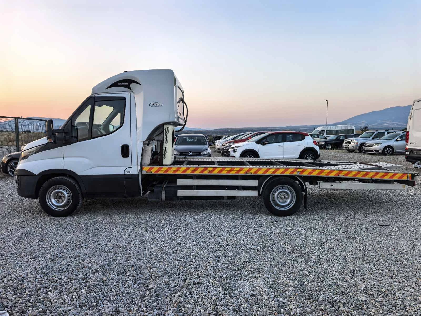 Iveco Daily 35S11 2.3, снимка 5 - Бусове и автобуси - 55773058