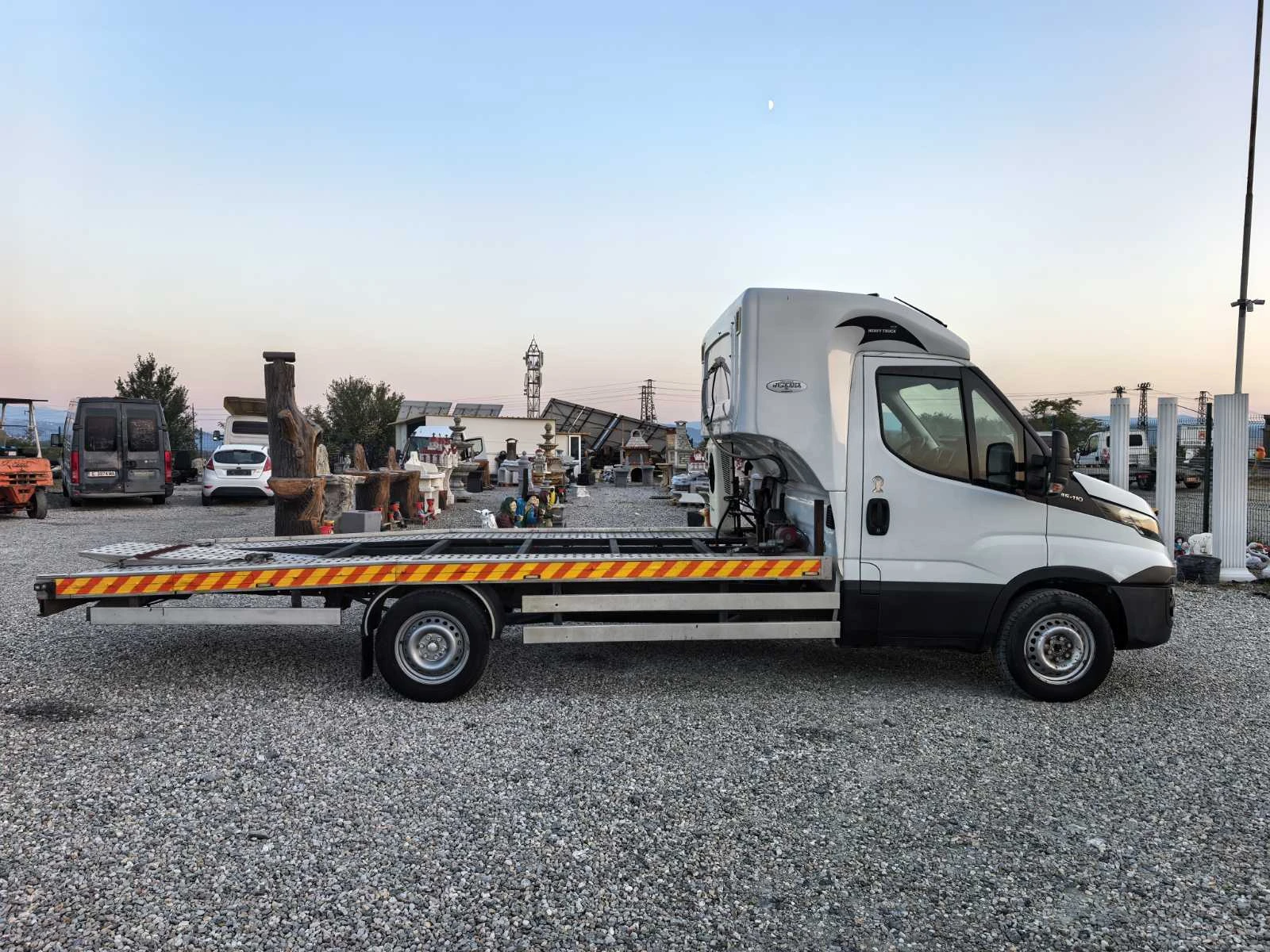 Iveco Daily 35S11 2.3, снимка 4 - Бусове и автобуси - 55773058