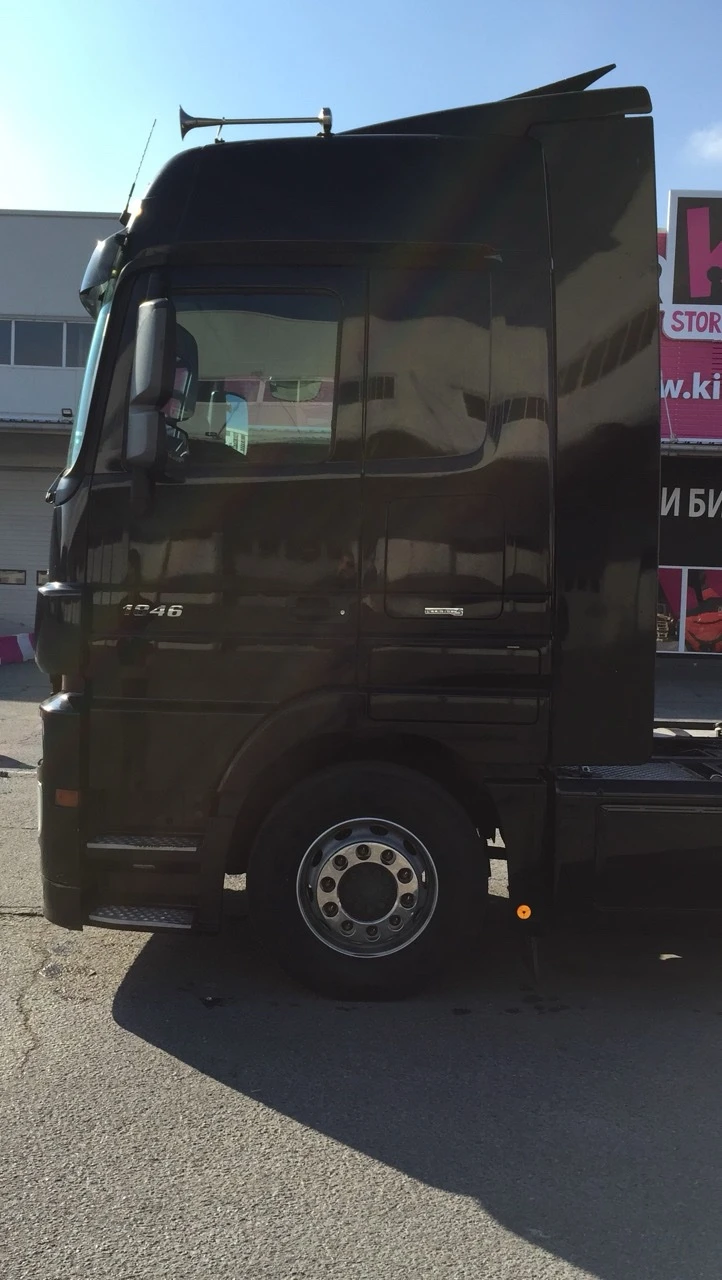 Mercedes-Benz 1848 1846 - изображение 6