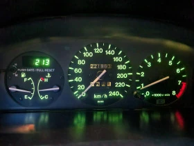 Mazda Mx-3 V6, снимка 8