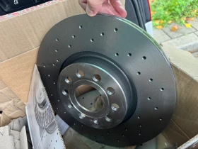 VW Passat 2.0 TDI 4Motion| парк-асист| печка| летни+ зимни, снимка 13