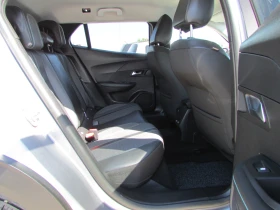 Peugeot 2008 1.2 PureTech EU6D, снимка 11