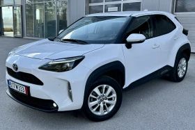 Toyota Yaris Cross 4x4/гаранционен автомобил, снимка 1