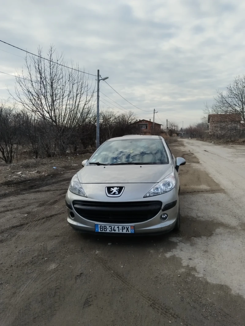 Peugeot 207 1.4 i, снимка 3 - Автомобили и джипове - 49415871