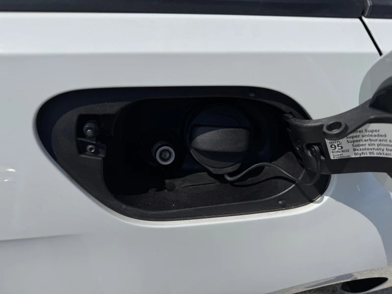 VW Golf 1.4I-METAN-ЛИЗИНГ, снимка 17 - Автомобили и джипове - 51264413