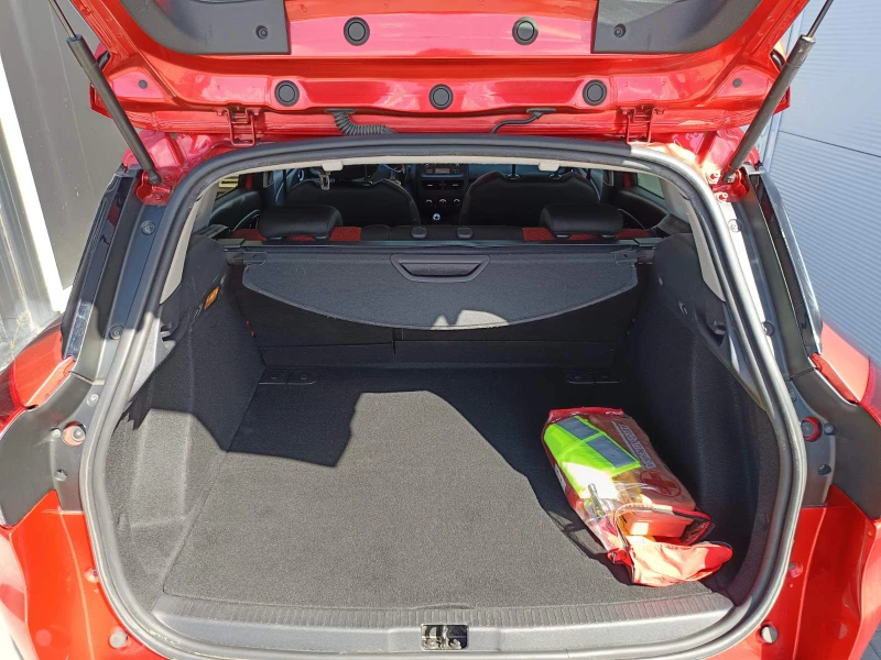 Renault Clio 1.5 dCi 75, снимка 15 - Автомобили и джипове - 51581371