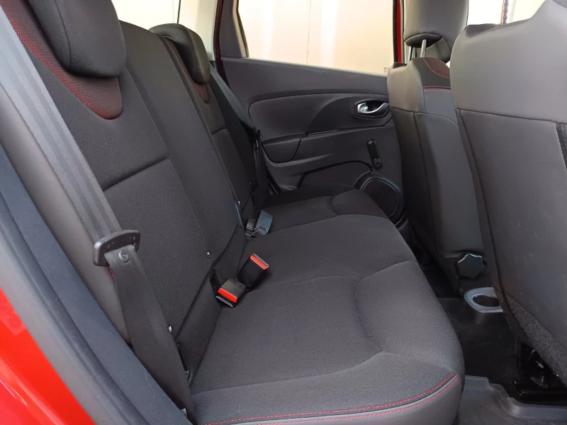 Renault Clio 1.5 dCi 75, снимка 14 - Автомобили и джипове - 51581371