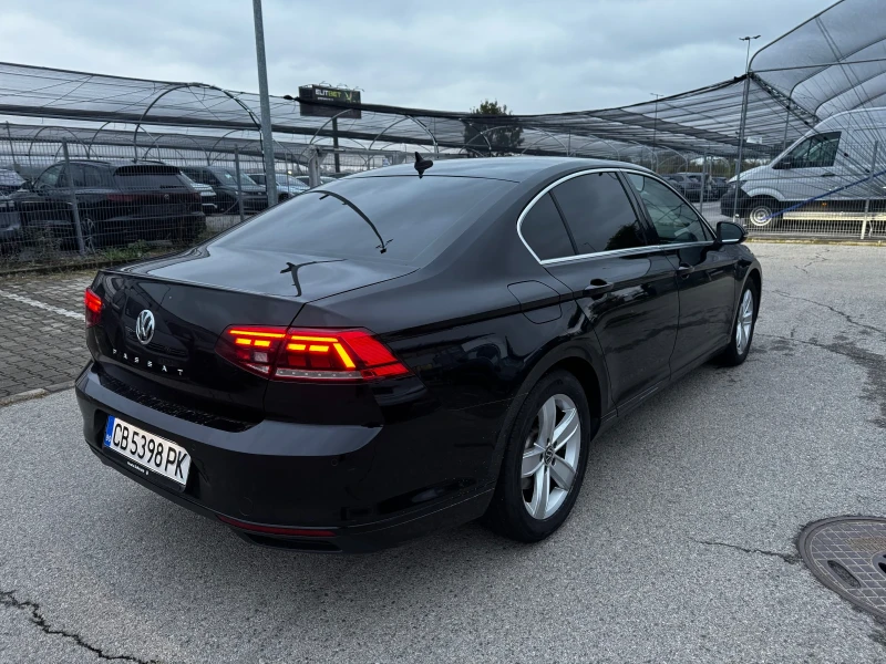 VW Passat, снимка 4 - Автомобили и джипове - 51990320