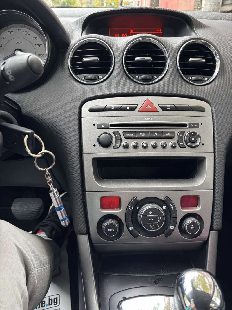 Peugeot 308, снимка 3 - Автомобили и джипове - 52193787