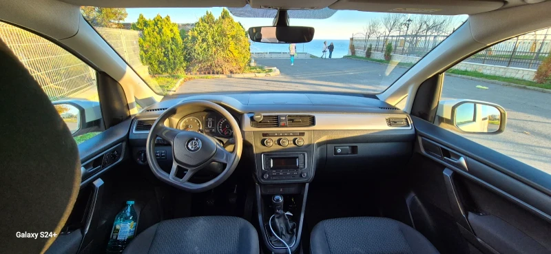 VW Caddy Maxi метан, снимка 4 - Автомобили и джипове - 52453498