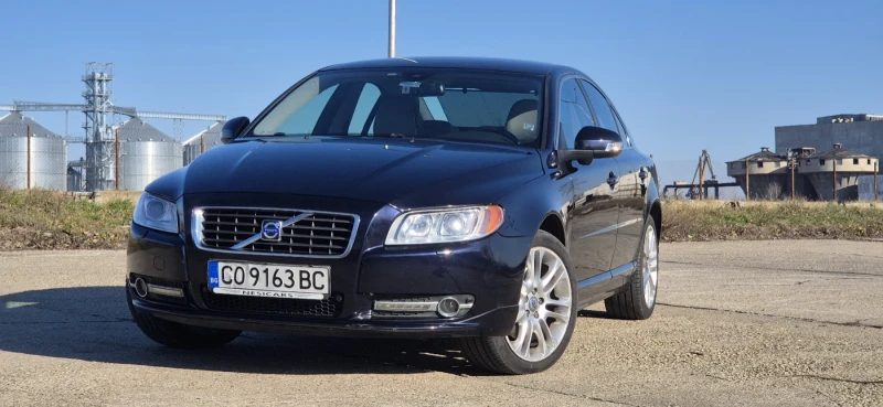Volvo S80 2.4 D5 AWD, снимка 5 - Автомобили и джипове - 52597832
