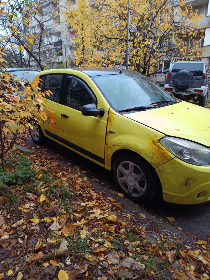 Dacia Sandero 1.4, снимка 11 - Автомобили и джипове - 52728620