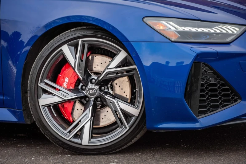 Audi Rs6 * 4.0 TFSI * CARFAX * БЕЗ ПЪРВОНАЧАЛНА ВНОСКА, снимка 7 - Автомобили и джипове - 52836698