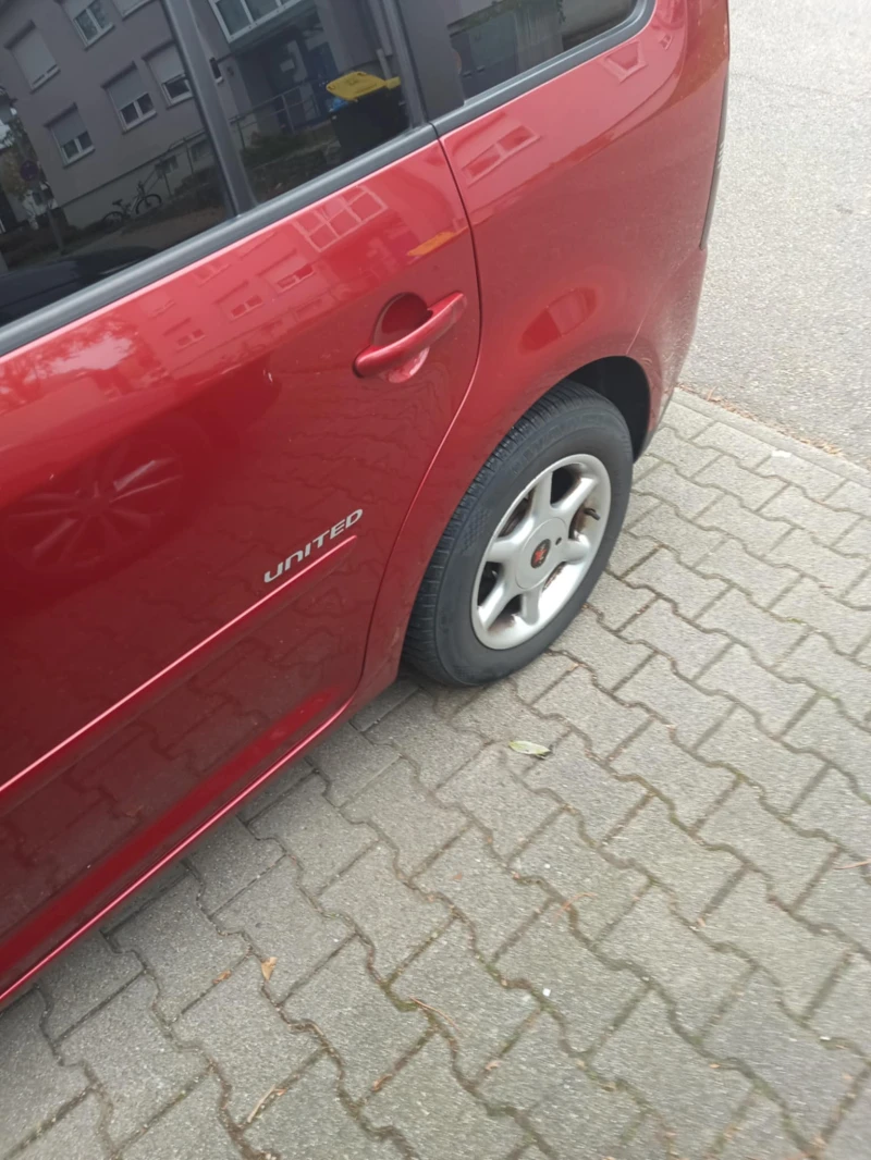 VW Touran, снимка 6 - Автомобили и джипове - 53446262