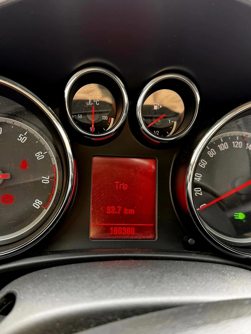 Opel Astra, снимка 9 - Автомобили и джипове - 53476141