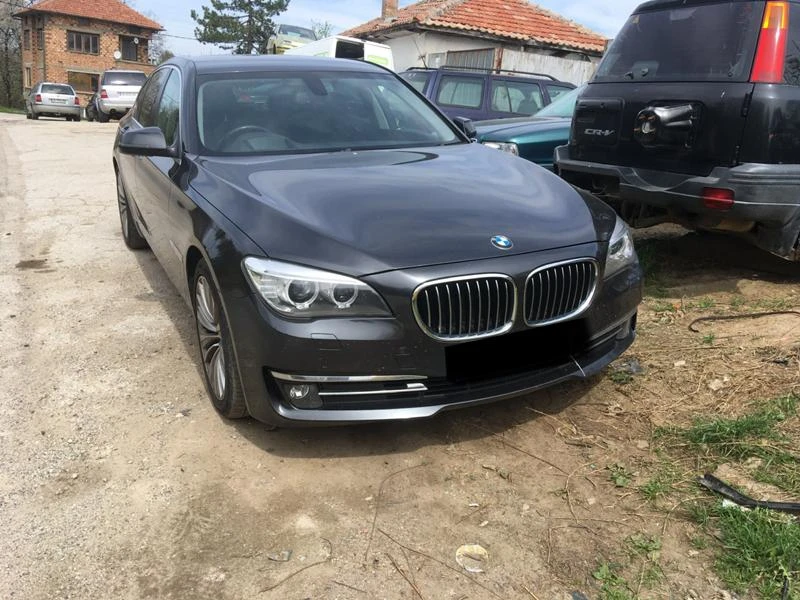 BMW 730 - [1] 