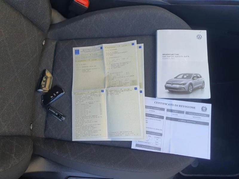 VW Golf 1.5 eTSI / Evo Life / Реални КМ / Гаранционен, снимка 9 - Автомобили и джипове - 54333868