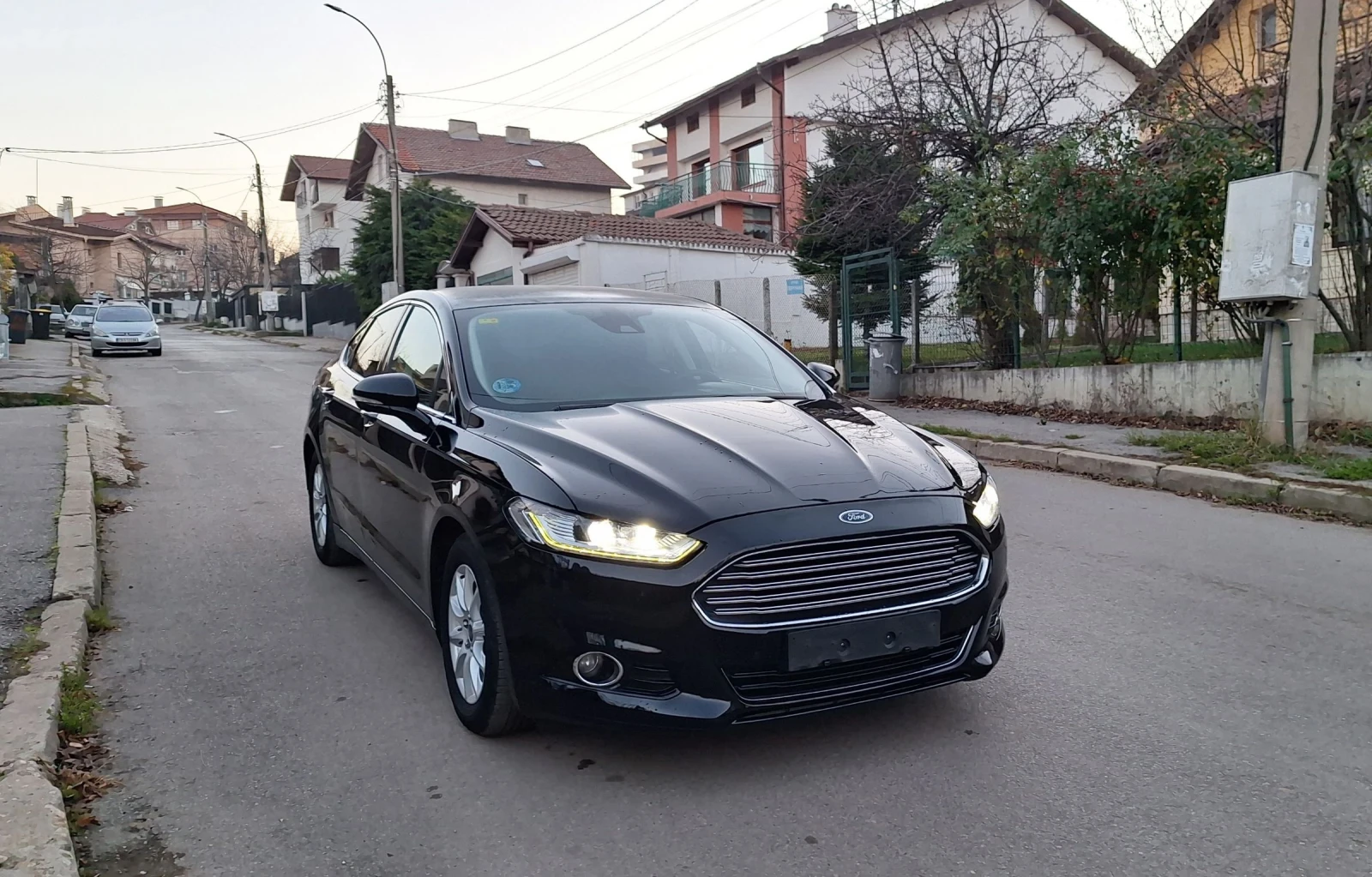 Ford Mondeo 2.0i Hybrid Бензин 187кс. Автоматик EURO 6d 2019г., снимка 1
