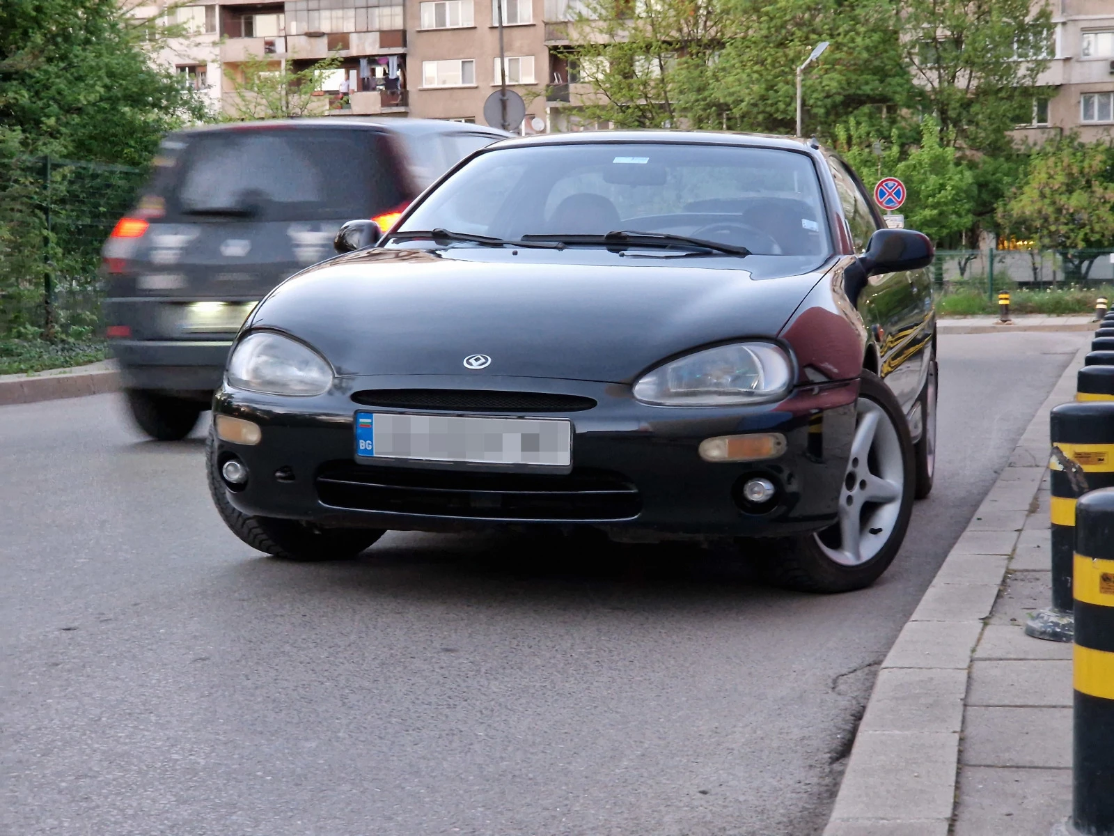 Mazda Mx-3 V6 - изображение 2