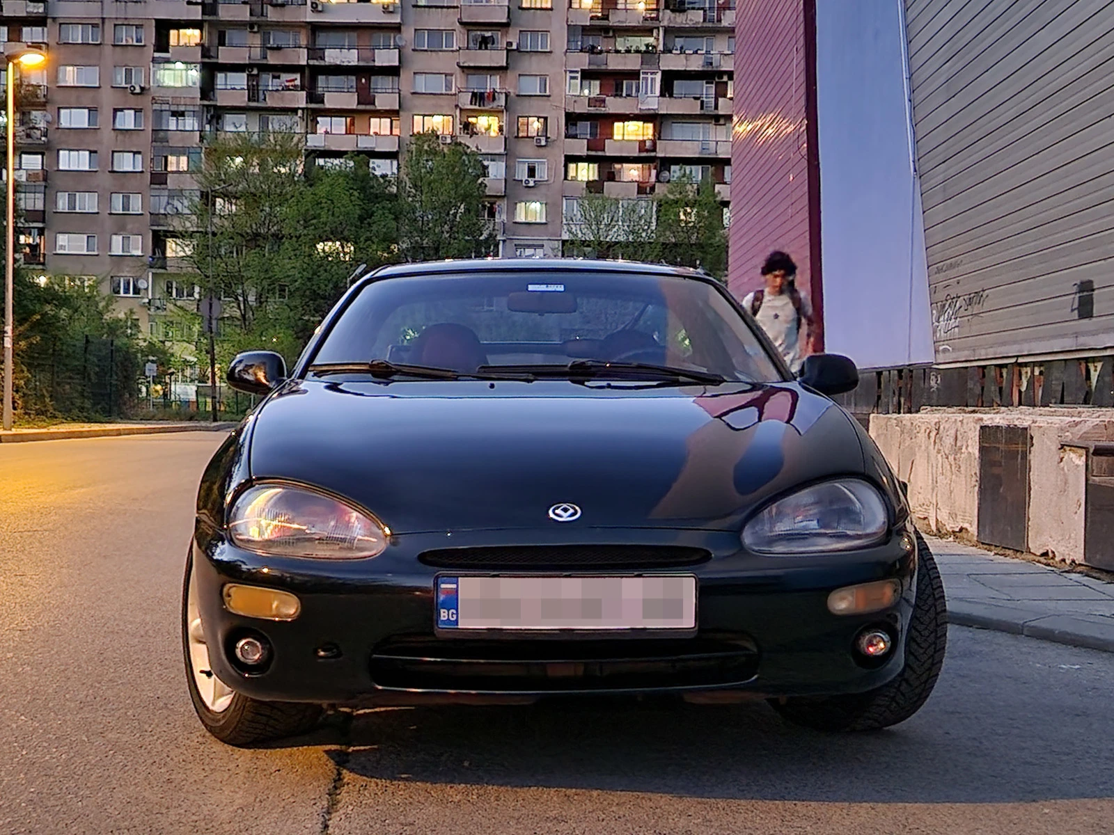 Mazda Mx-3 V6 - изображение 5