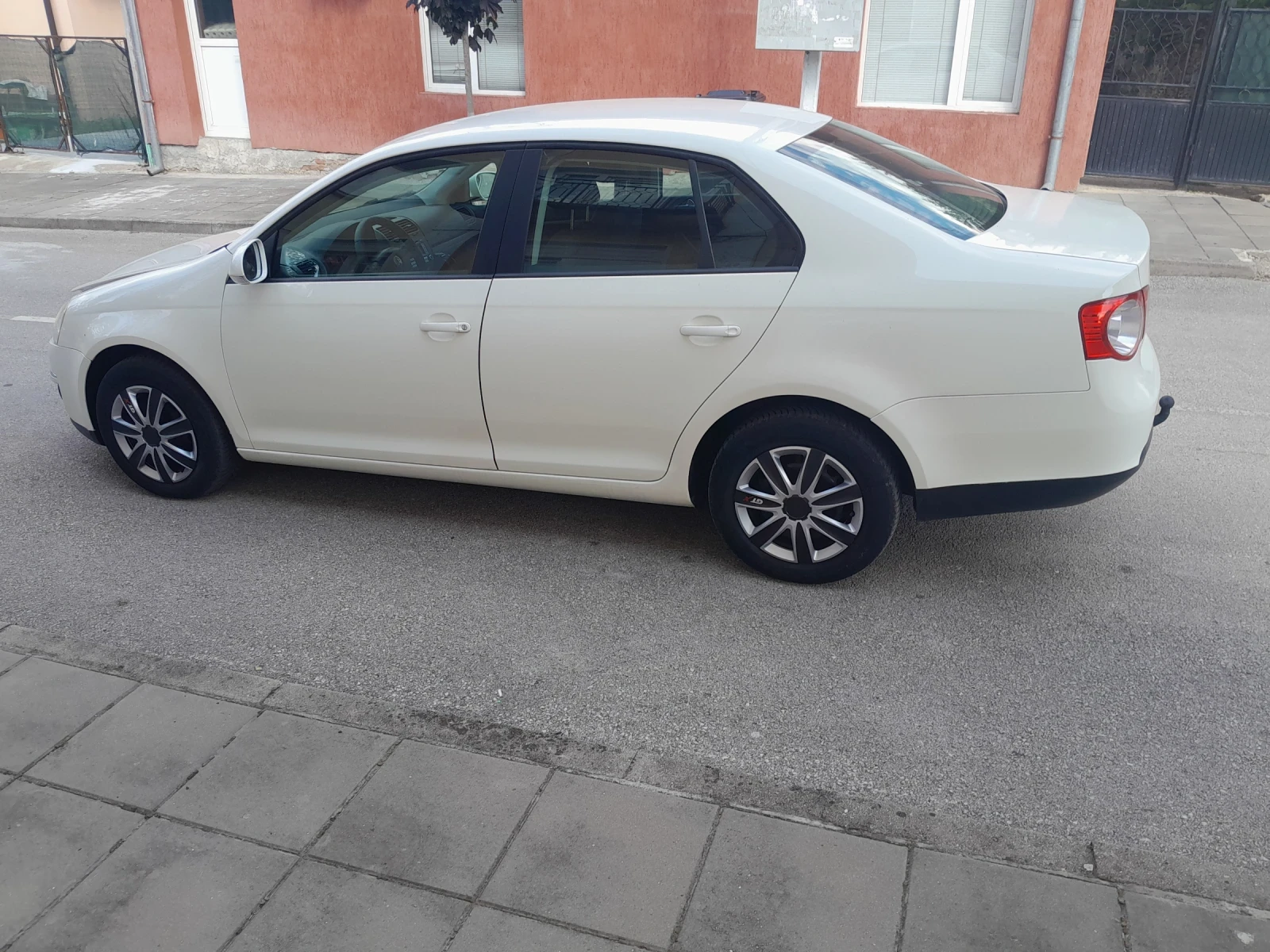 VW Jetta 1.9 TDI - изображение 4