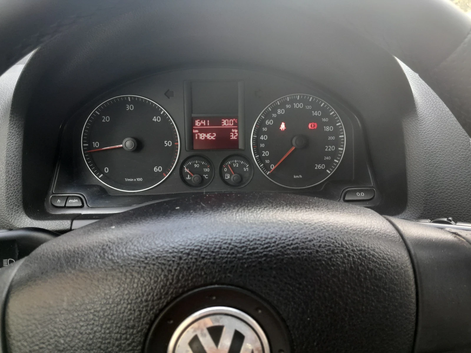 VW Jetta 1.9 TDI - изображение 10