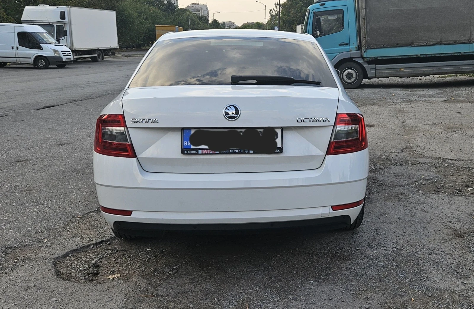 Skoda Octavia Skoda Octacia 1.6TDI Перфектна!!! - изображение 4