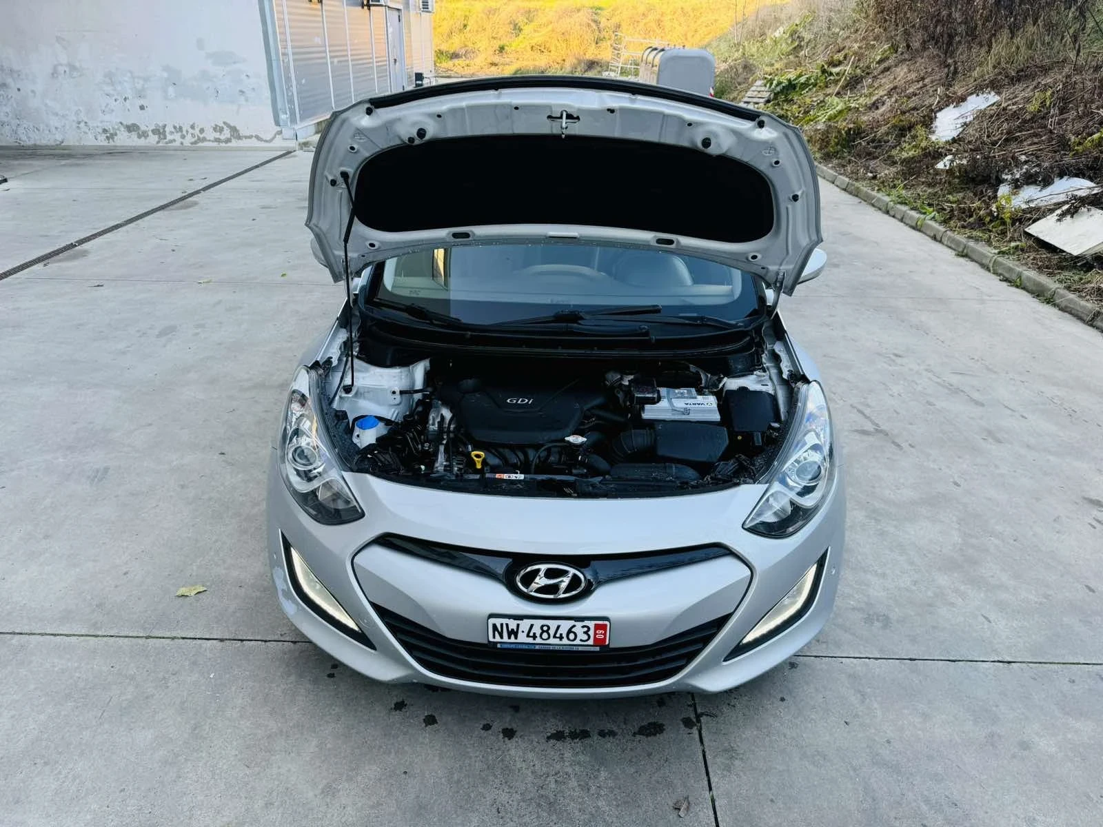 Hyundai I30 1.6i Automat - изображение 4