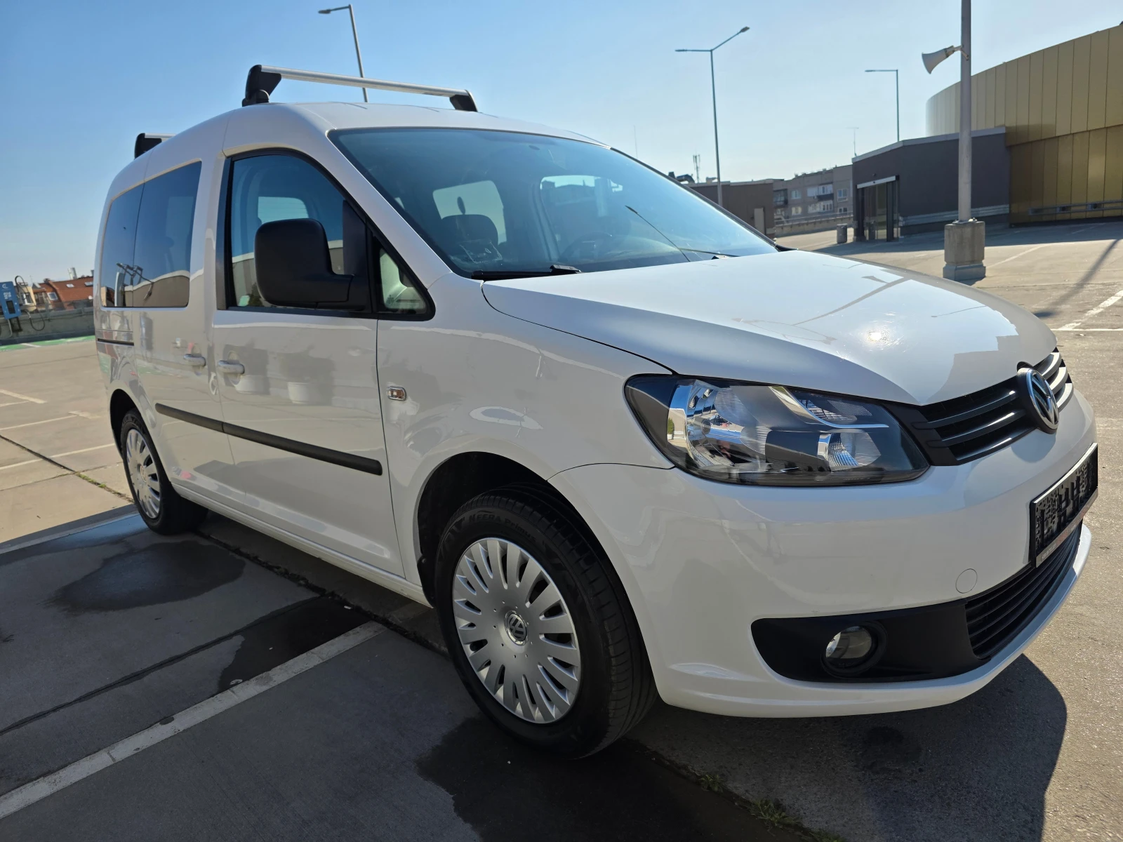 VW Caddy 2.0 TDI - изображение 3