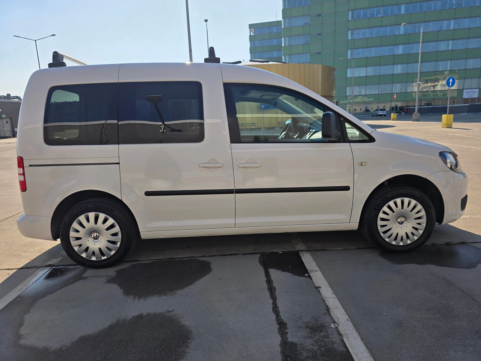 VW Caddy 2.0 TDI - изображение 4