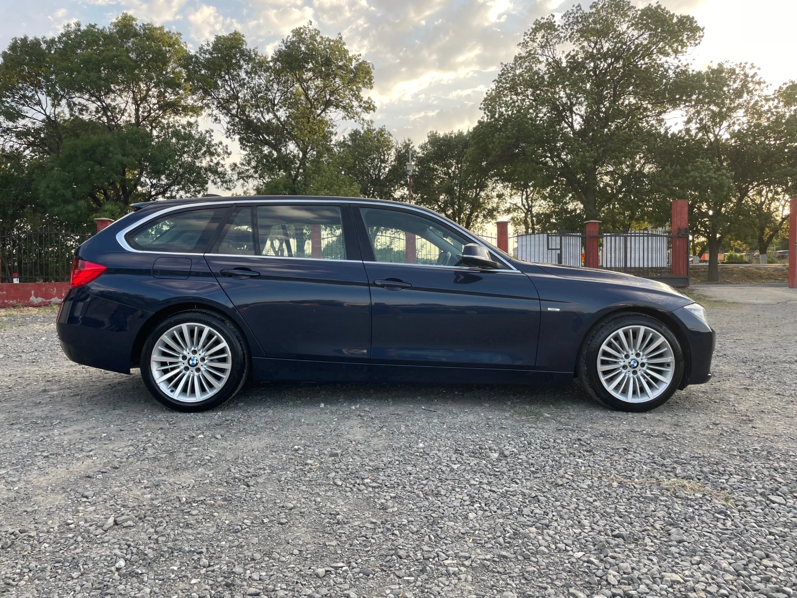 BMW 320 d 3er Touring(F31)184к.с Еuro 5B ЛИЗИНГ  - изображение 4