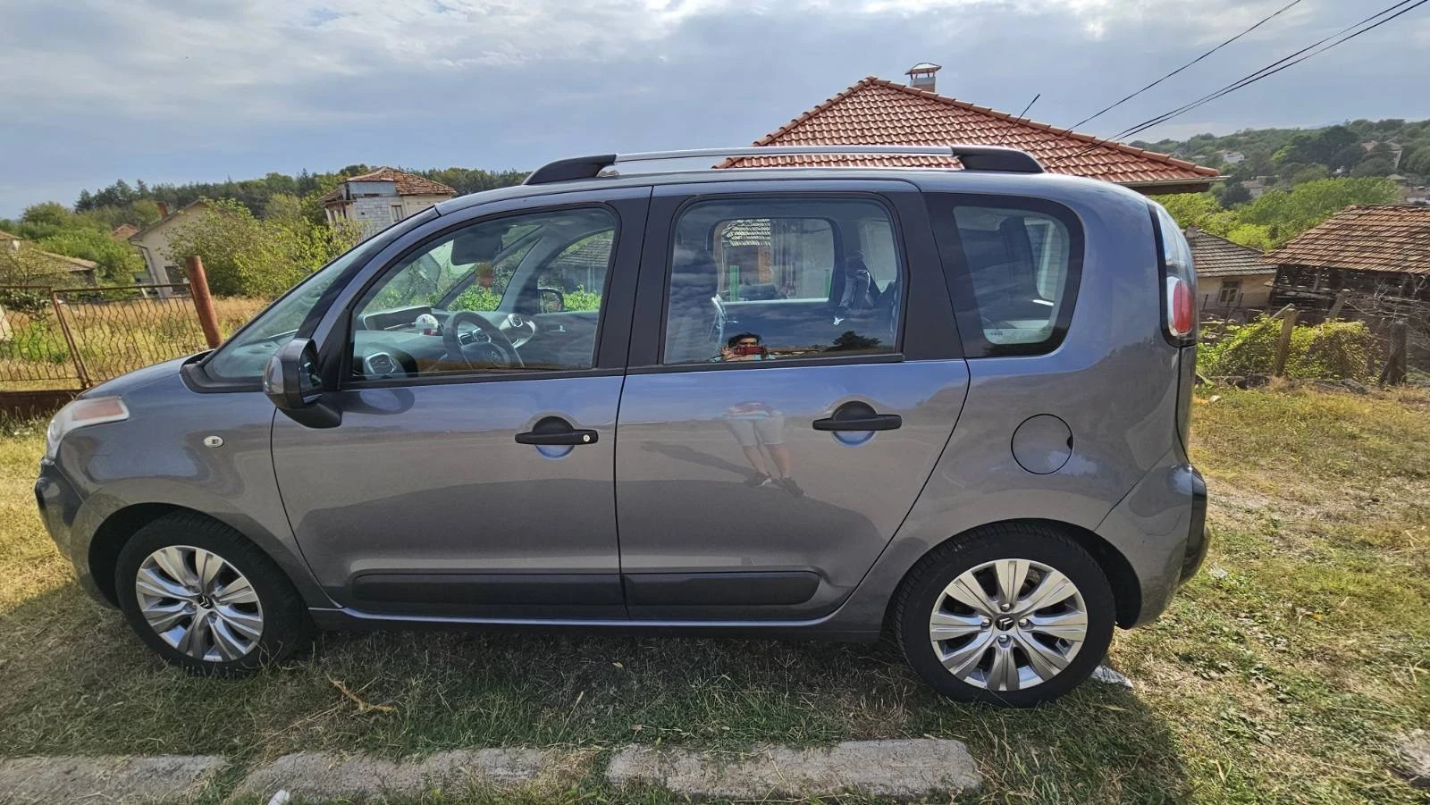 Citroen C3 Picasso 1.4i - изображение 2