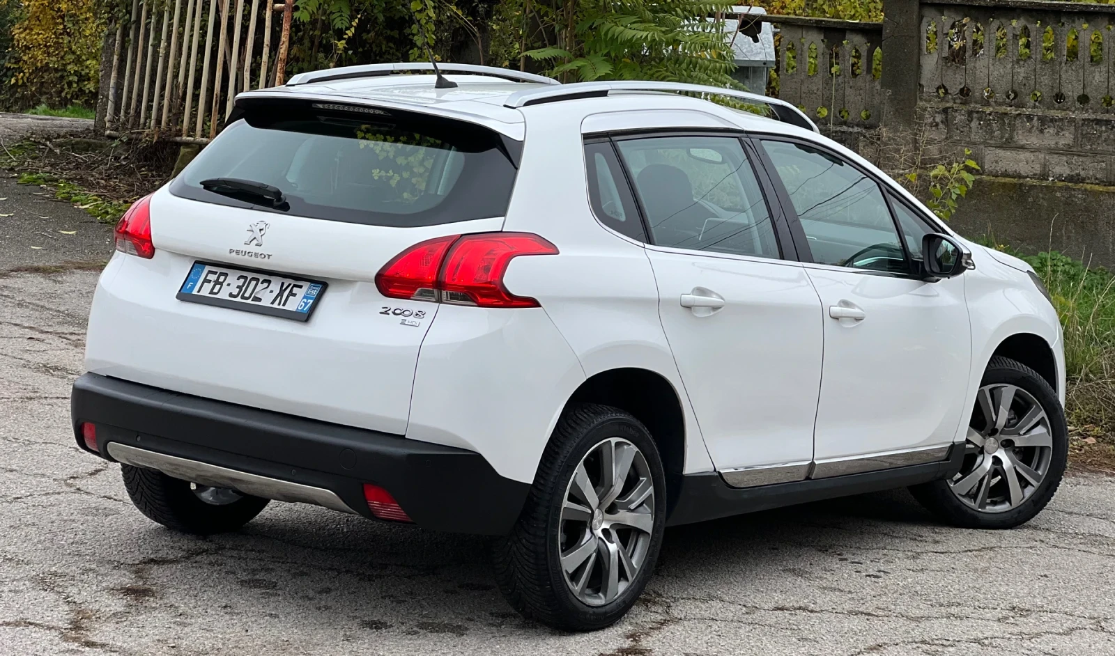 Peugeot 2008 1.6 HDI 114 .  | Mobile.bg   5