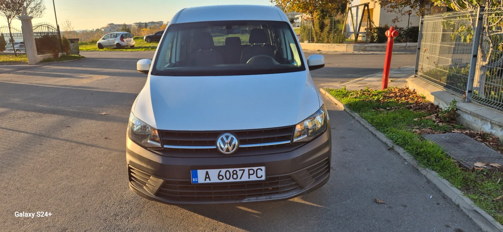 VW Caddy Maxi  | Mobile.bg   1