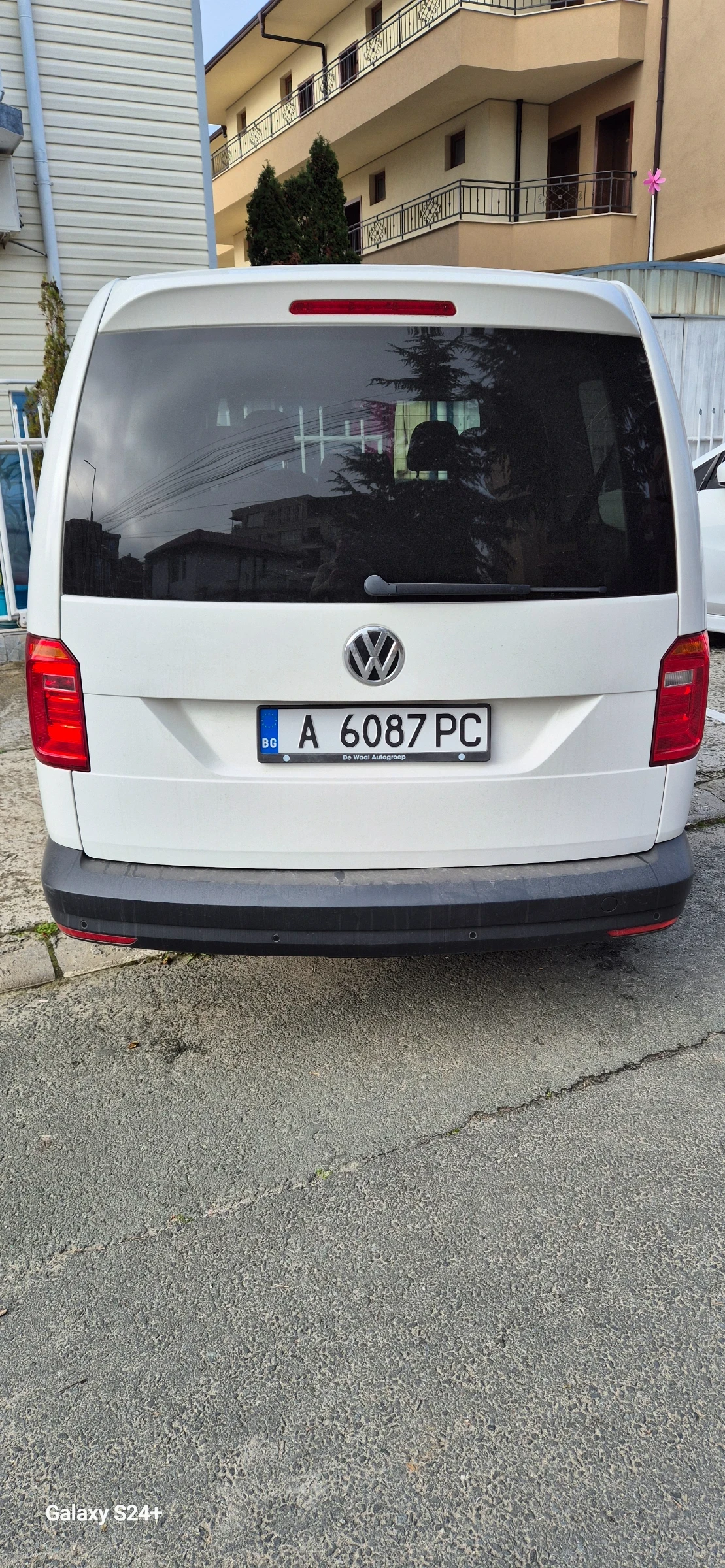 VW Caddy Maxi  | Mobile.bg   11