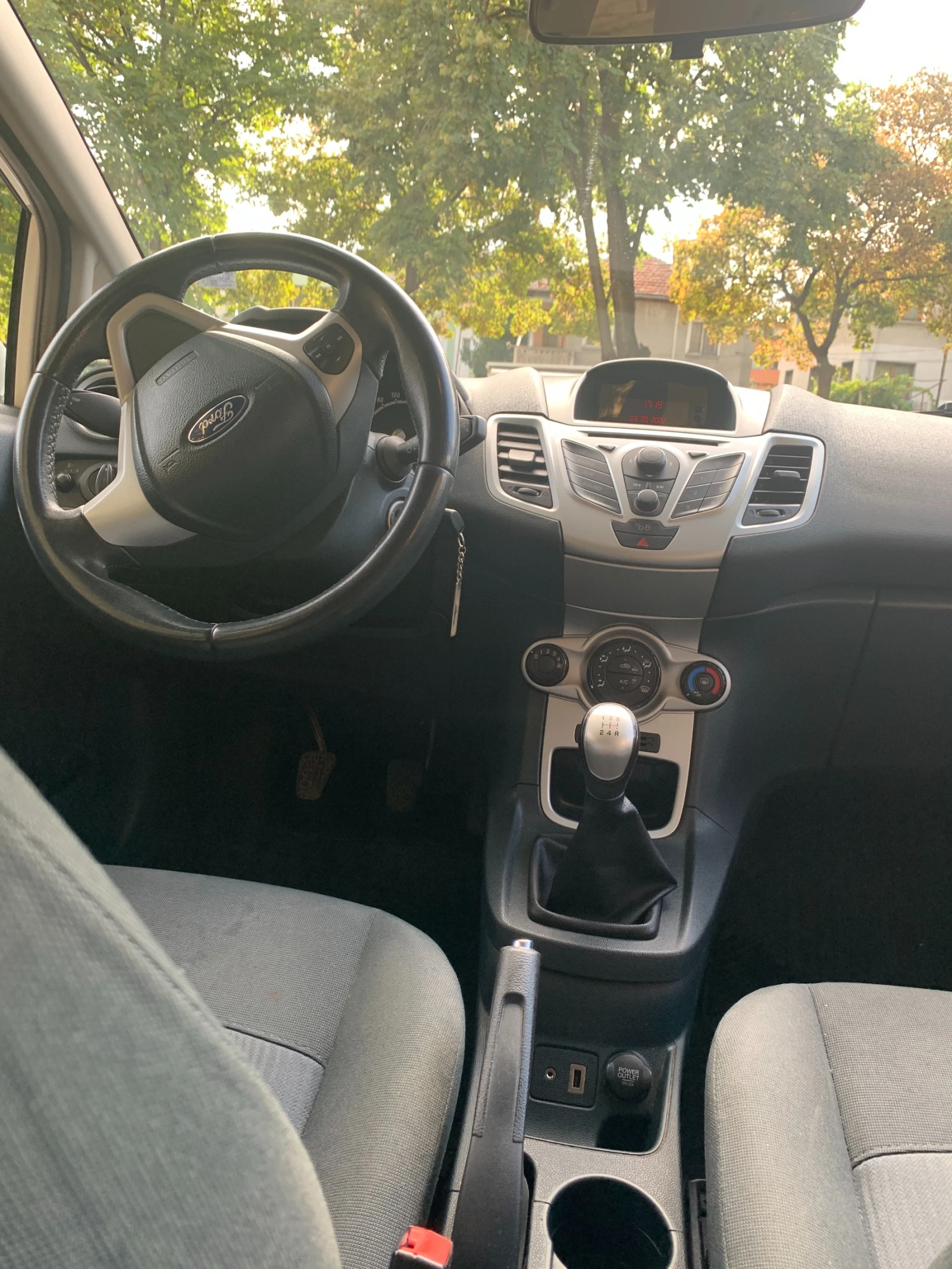 Ford Fiesta 1.25i | Mobile.bg � ����������� 11